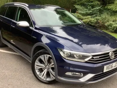 Used VW Passat Alltrack S 190 HP (139 kW) 2016 Blue Estate