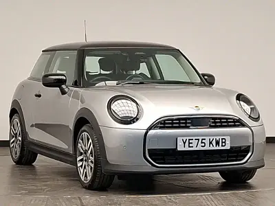 Used Mini Cooper Classic 114 kW (156 HP) 2025 Silver Hatchback