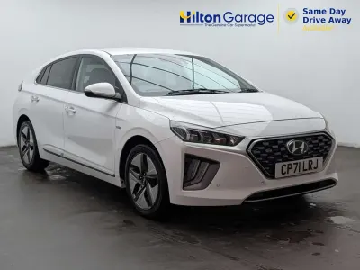 Used Hyundai Ioniq Premium SE 141 HP (103 kW) 2021 White Hatchback