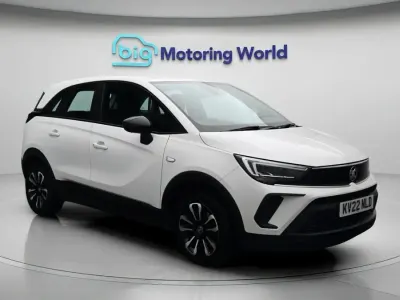 Used Vauxhall Crossland Design Edition 110 HP (80 kW) 2022 White SUV