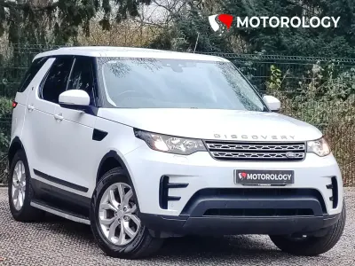 Używany Land Rover Discovery 5 S 240 KM (176 kW) 2017 Biały SUV