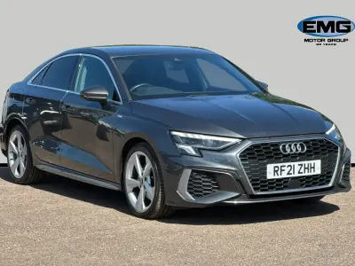 Begagnad Audi A3 S-Line 110 HK (80 kW) 2021 Grå Sedan