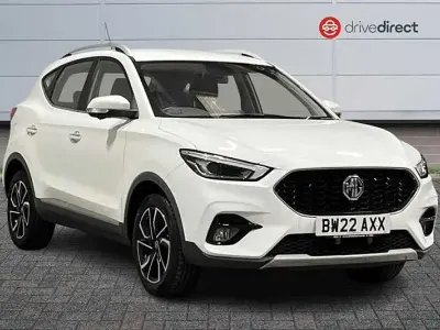 Używany MG ZS Exclusive 106 KM (77 kW) 2022 Biały SUV