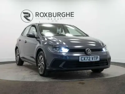 Begagnad VW Polo Life 95 HK (69 kW) 2023 Grå Halvkombi