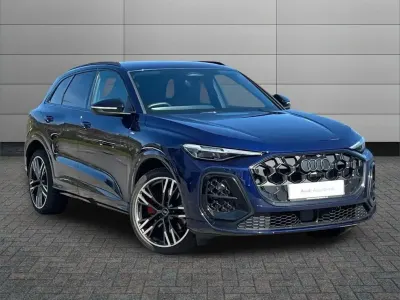 Used Audi Q5 Advanced 200 HP (147 kW) 2025 Blue SUV
