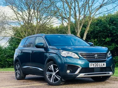 Used Peugeot 5008 Allure 130 HP (95 kW) 2020 Green SUV