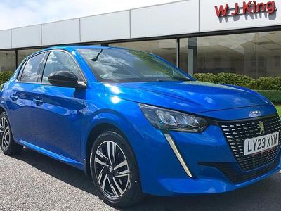 Used Peugeot 208 Allure+ 101 HP (74 kW) 2023 Blue Hatchback