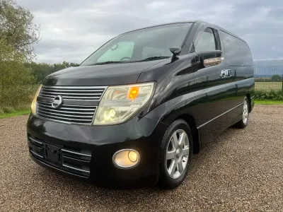 Used Nissan Elgrand 2008 Black MPV