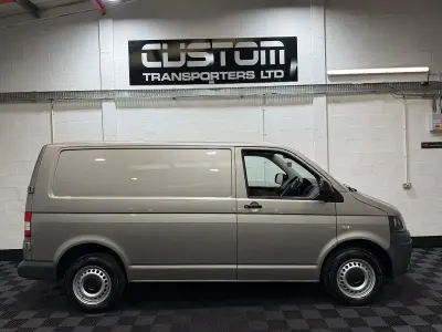 Used VW T5 102 HP (75 kW) 2012 Beige Van