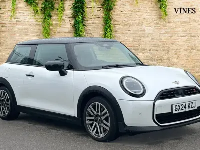 Used Mini Cooper S Hatch 201 HP (147 kW) 2024 White Hatchback