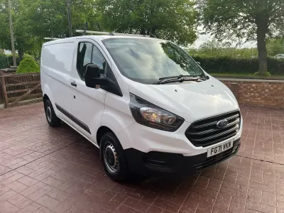 Used Ford Transit Custom 130 HP (95 kW) 2021 White Van