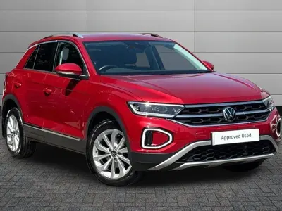 Used VW T-Roc Style 110 HP (80 kW) 2022 Kings red SUV