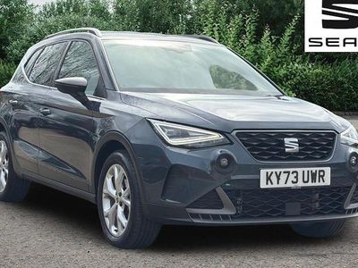 Używany Seat Arona FR 110 KM (80 kW) 2023 Szary SUV