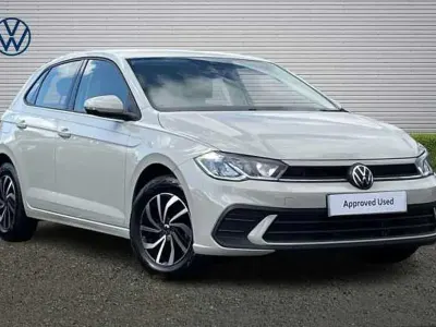 Used VW Polo Life 95 HP (69 kW) 2024 Grey Hatchback