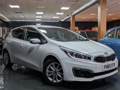 White Used 2015 Kia Ceed Hatchback | £7,650 (Fair price)