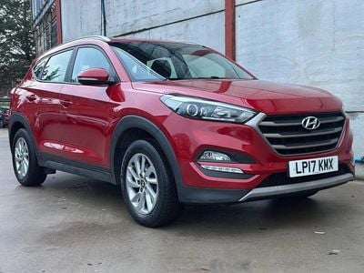 Red Used 2017 Hyundai Tucson SE SUV | £8,995 (Good price)