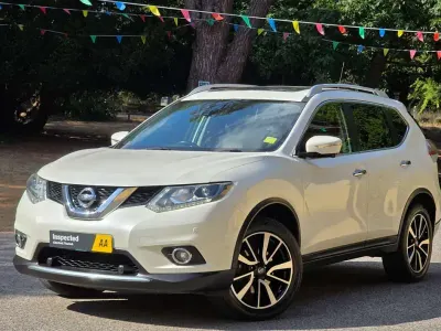 Used Nissan X-Trail Tekna 130 HP (95 kW) 2016 White SUV