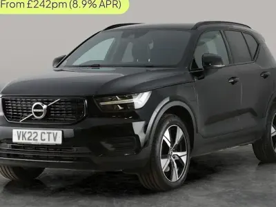 Used Volvo XC40 R-Design 211 HP (155 kW) 2021 SUV