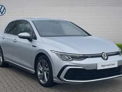 Begagnad VW Golf VIII R-line 150 HK (110 kW) 2022 Halvkombi