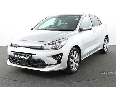 Used Kia Rio 101 HP (74 kW) 2023 Silver Hatchback