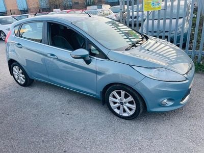 Used Ford Fiesta Zetec 94 HP (69 kW) 2009 Blue Hatchback