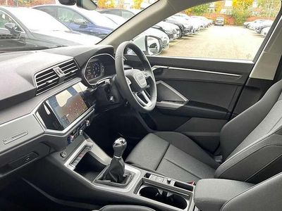 Used Audi Q3 Sport 147 HP (108 kW) 2025 White SUV