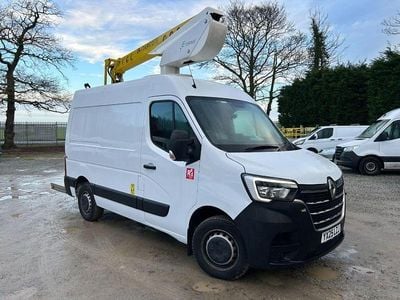 White Used 2025 Renault Master Van | £63,995