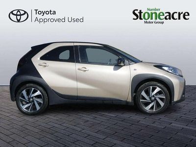Used Toyota Aygo X 72 HP (52 kW) 2024 Beige SUV
