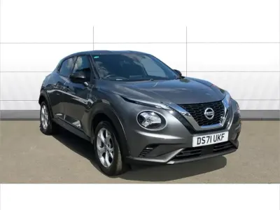 Used Nissan Juke N-Connecta 114 HP (83 kW) 2022 Grey SUV