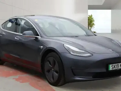 Used Tesla Model 3 11 kW (15 HP) 2019 Sedan