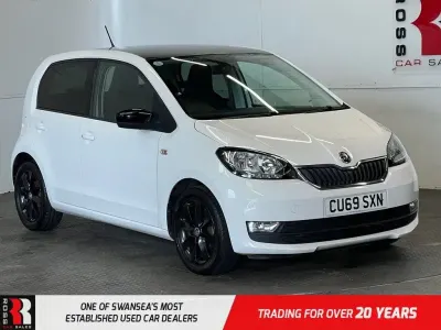 Used Skoda Citigo Colour Edition 60 HP (44 kW) 2019 White Hatchback