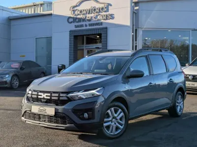 Usado Dacia Jogger Expression 110 HP (80 kW) 2023 Cinzento Monovolume