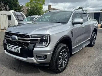 Used Ford Ranger Platinum 240 HP (176 kW) 2025 Silver Pickup
