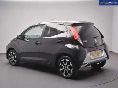 Used Toyota Aygo X-plore 71 HP (52 kW) 2018 Black Hatchback