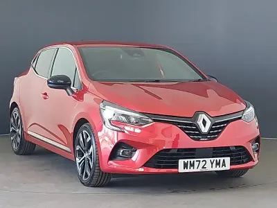 Używany Renault Clio V Techno 145 KM (106 kW) 2023 Czerwony Hatchback