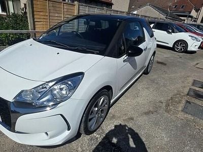 Begagnad DS Automobiles DS3 Crossback Connected Chic 2017 Vit