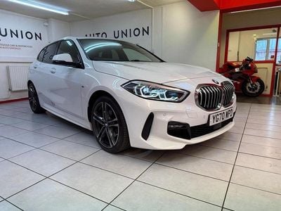 Usado BMW 118 M Sport 138 HP (101 kW) 2020 Branco Citadino