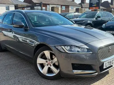 Used Jaguar XF Portfolio 250 HP (183 kW) 2019 Grey Sedan
