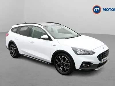 Used Ford Focus Active X 125 HP (91 kW) 2021 White Estate