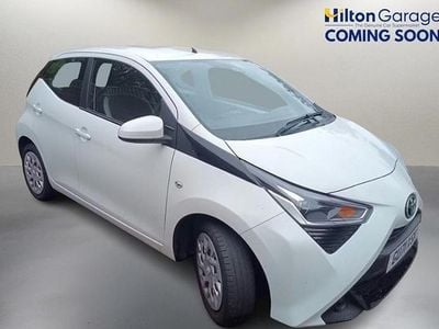 White Used 2021 Toyota Aygo X-play Hatchback | £9,350 (Good price)