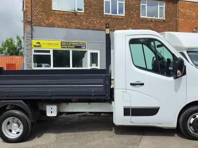 Used Renault Master Business 125 HP (91 kW) 2016 White Van