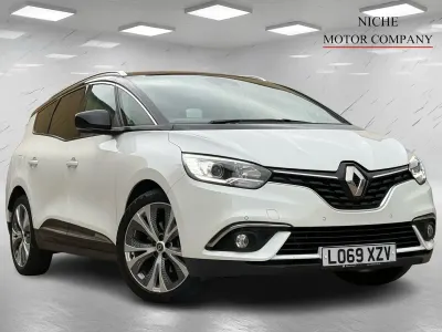Used Renault Grand Scénic IV Signature 140 HP (102 kW) 2019 White/black MPV