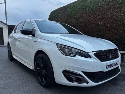 Pearl metallic white Used 2015 Peugeot 308 GT-line Hatchback | £5,650 (Fair price)
