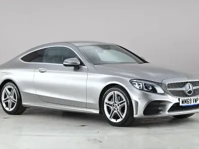 Begagnad Mercedes C200 AMG Line Premium 184 HK (135 kW) 2020 Silver Sportkupé