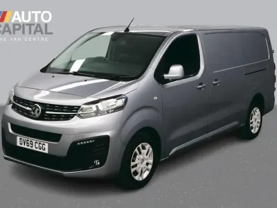 Used Vauxhall Vivaro Sportive 100 HP (73 kW) 2019 Grey MPV