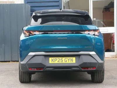 Used Peugeot 3008 GT 134 HP (98 kW) 2025 Blue SUV