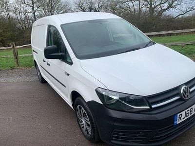 Used VW Caddy Maxi Startline 102 HP (75 kW) 2018 White MPV