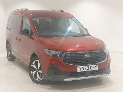 Used Ford Tourneo Active 2023 Red Estate