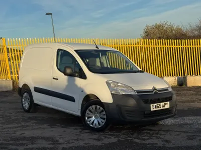 Używany Citroën Berlingo 90 KM (66 kW) 2016 Biały Minivan