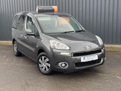 Used Peugeot Partner Tepee S 120 HP (88 kW) 2015 Grey MPV